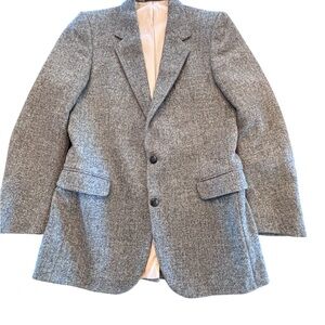 Vintage Harris Tweed Gray Wool Blazer Made in Scotland Hand Woven